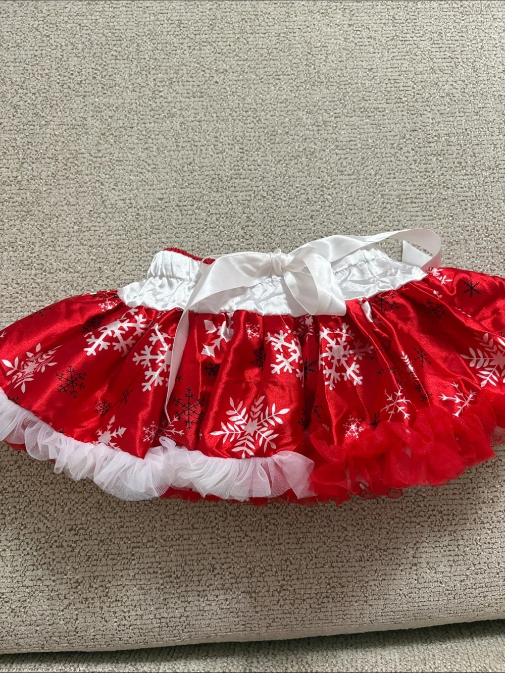 Holiday Reindeer Swearshirt & Red and White Tutu Skirt size 2T